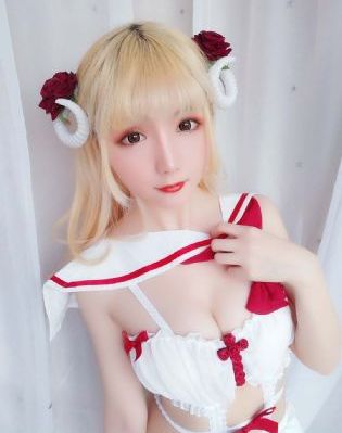 欧美奶涨边摸边做爰视频